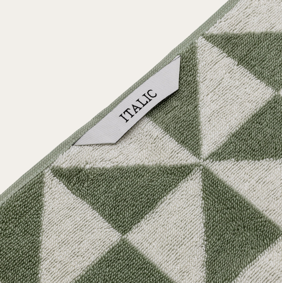 Umbra Towels Italic