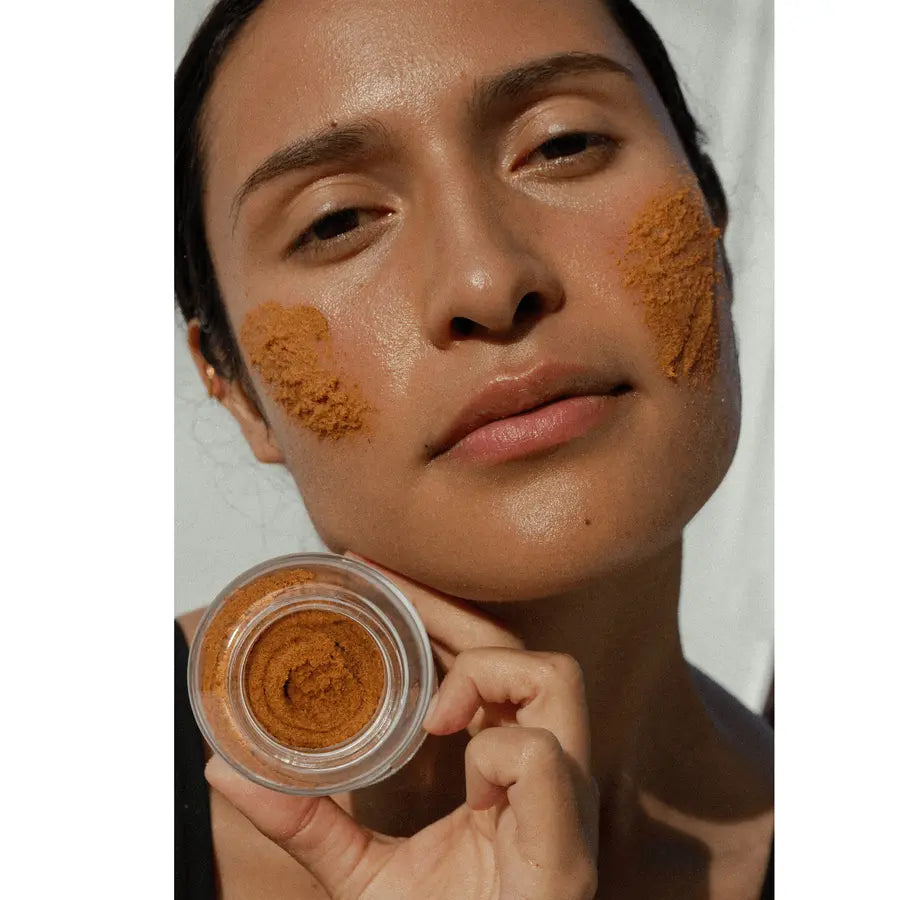 RESURFACE SCRUB // FACE + BODY NOTO Botanics