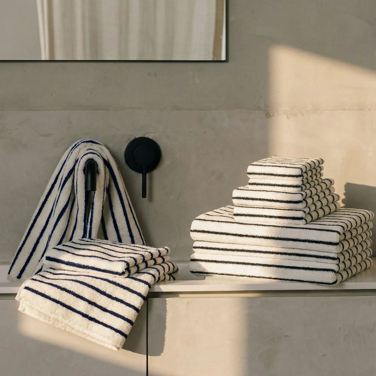 Ultraplush Australian Cotton Towels Italic