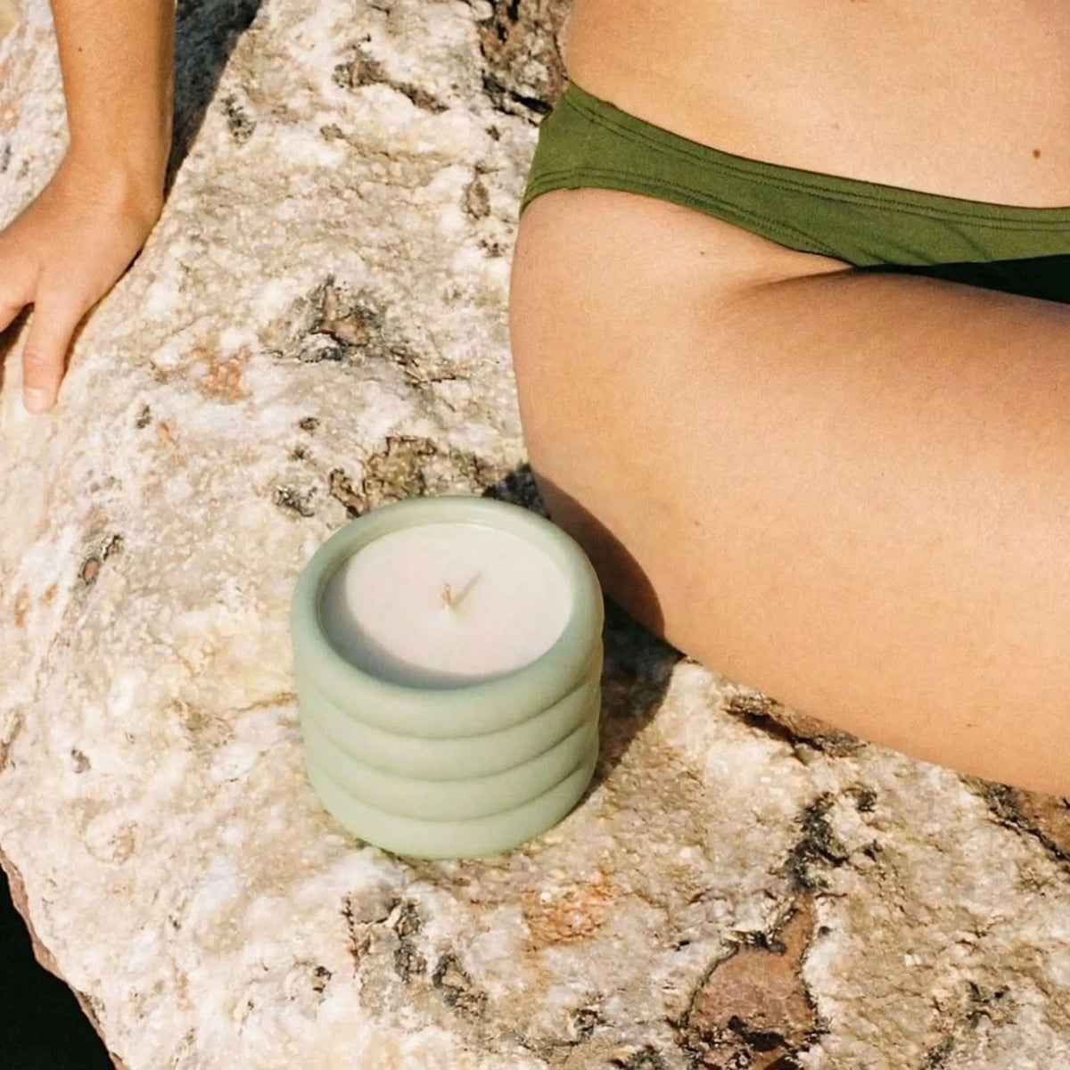 Ceramic Candle Italic