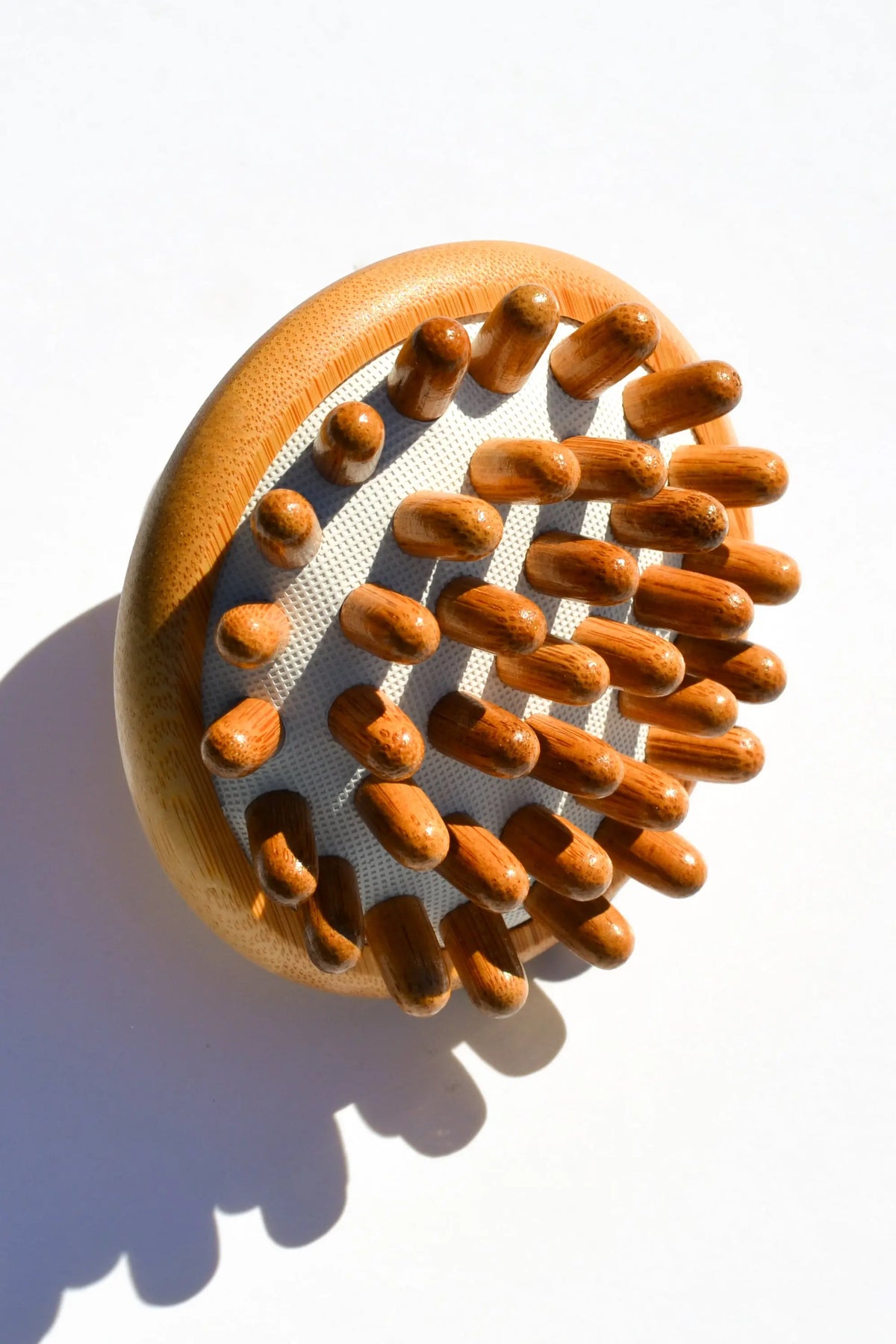 Bamboo Stimulating Scalp Massager Pretty farm girl