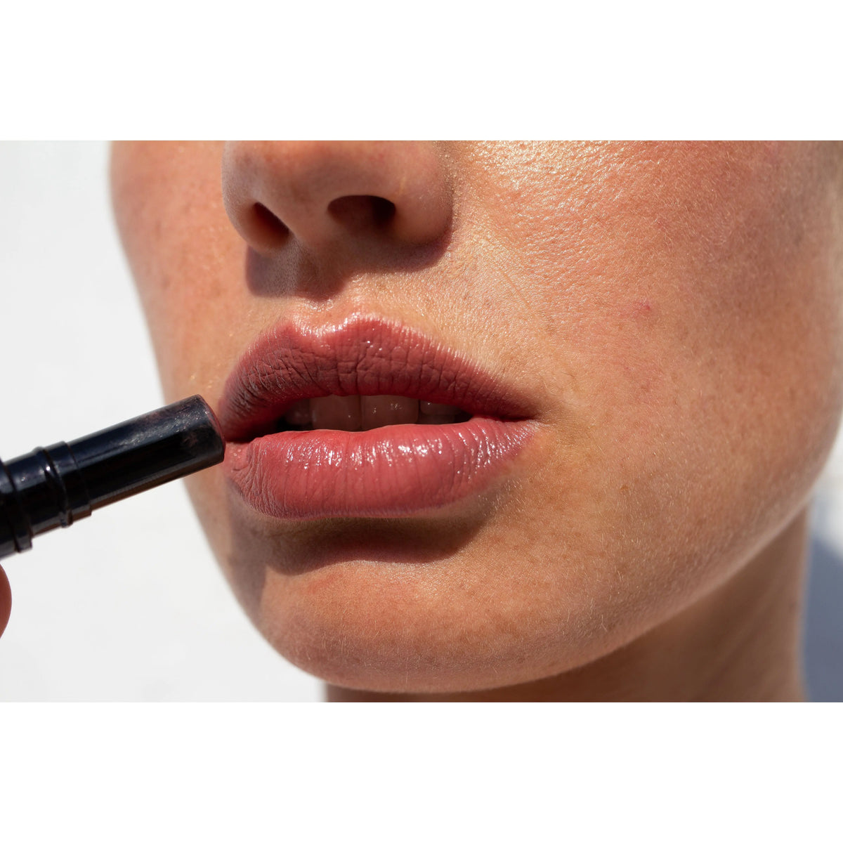 FIVE - MULTI-BENE STICK // LIPS + CHEEKS NOTO Botanics