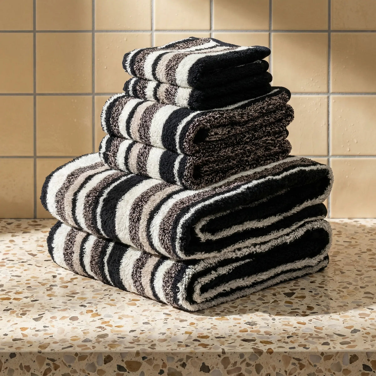 Ultraplush Australian Cotton Towels Italic