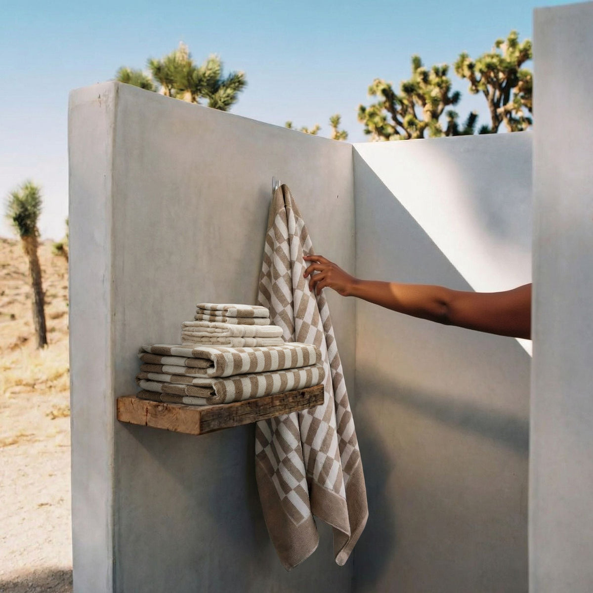 Pietra Towels