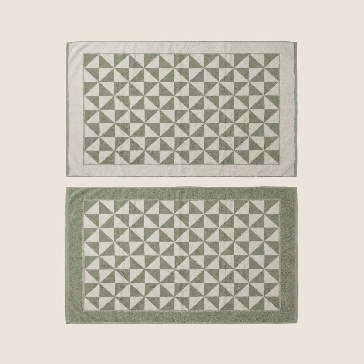 Umbra Towels Italic