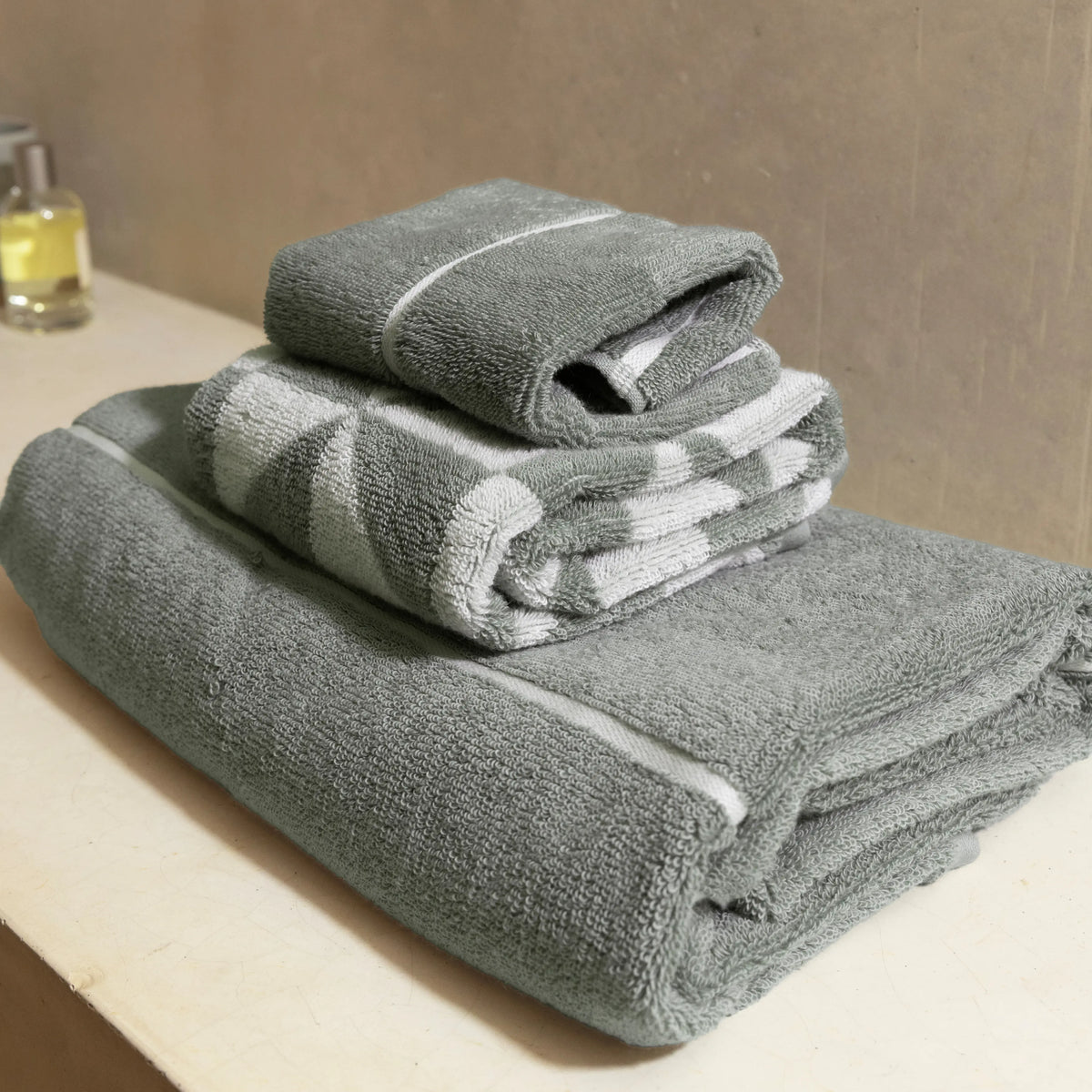 Deia Towels Italic