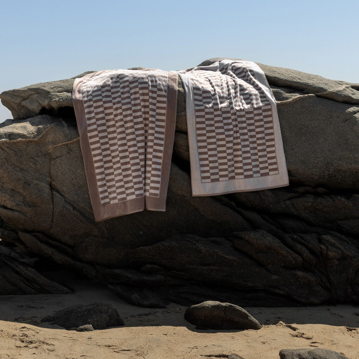 Pietra Towels