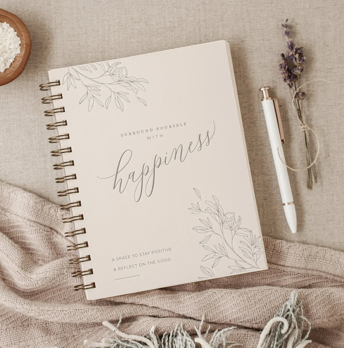Surround Yourself with Happiness // A Daily Journal to Manifest Happiness, Gratitude, and Personal Growth Jen Simpson Design, LLC